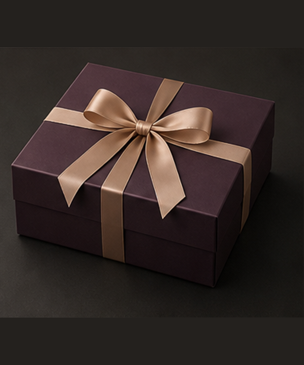 FNTSY Signature Gift Box product